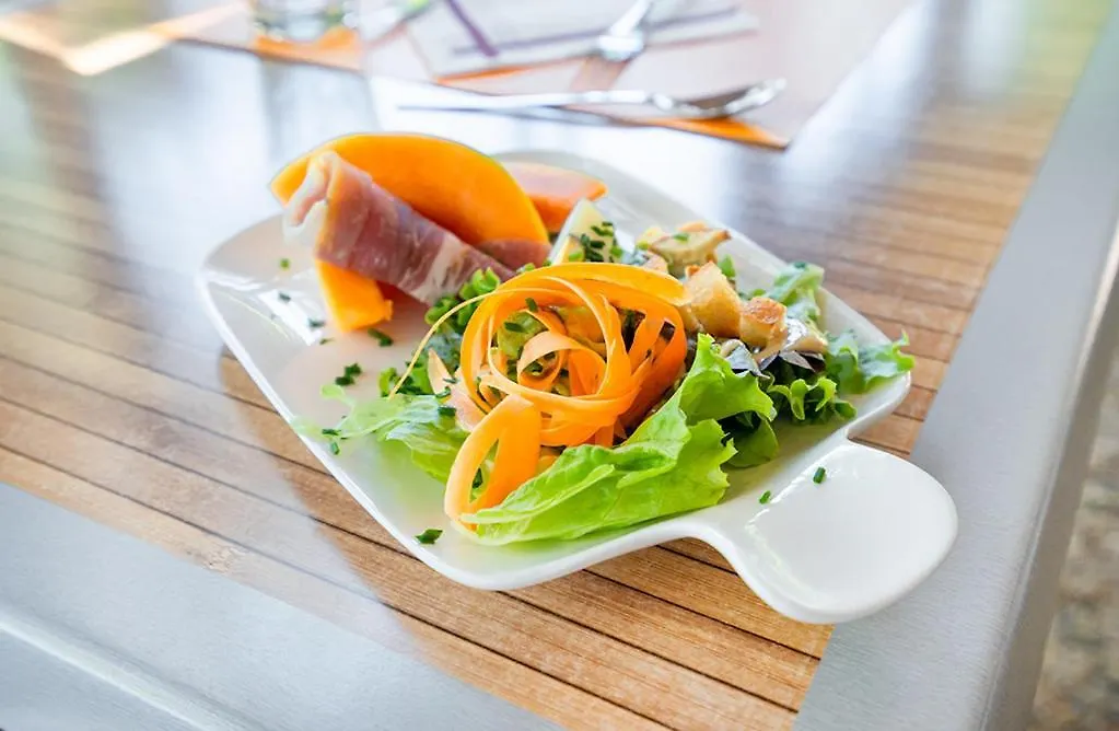 Logis Hotel- Hotel Restaurant Le Rialto Le Sequestre