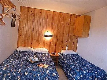 **  Logis Hotel- Hotel Restaurant Le Rialto Le Sequestre Frankrig